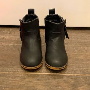 Cat & Jack Black Toddler Boots Size 8